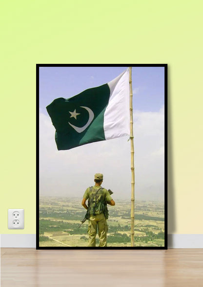 Lone Soldier & Pakistani Flag Poster Wall Art